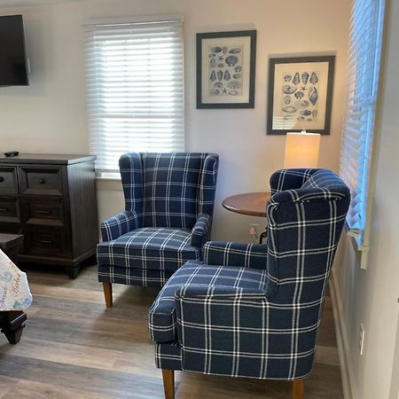 The Tern Inn Bed & Breakfast And Cottages West Harwich エクステリア 写真