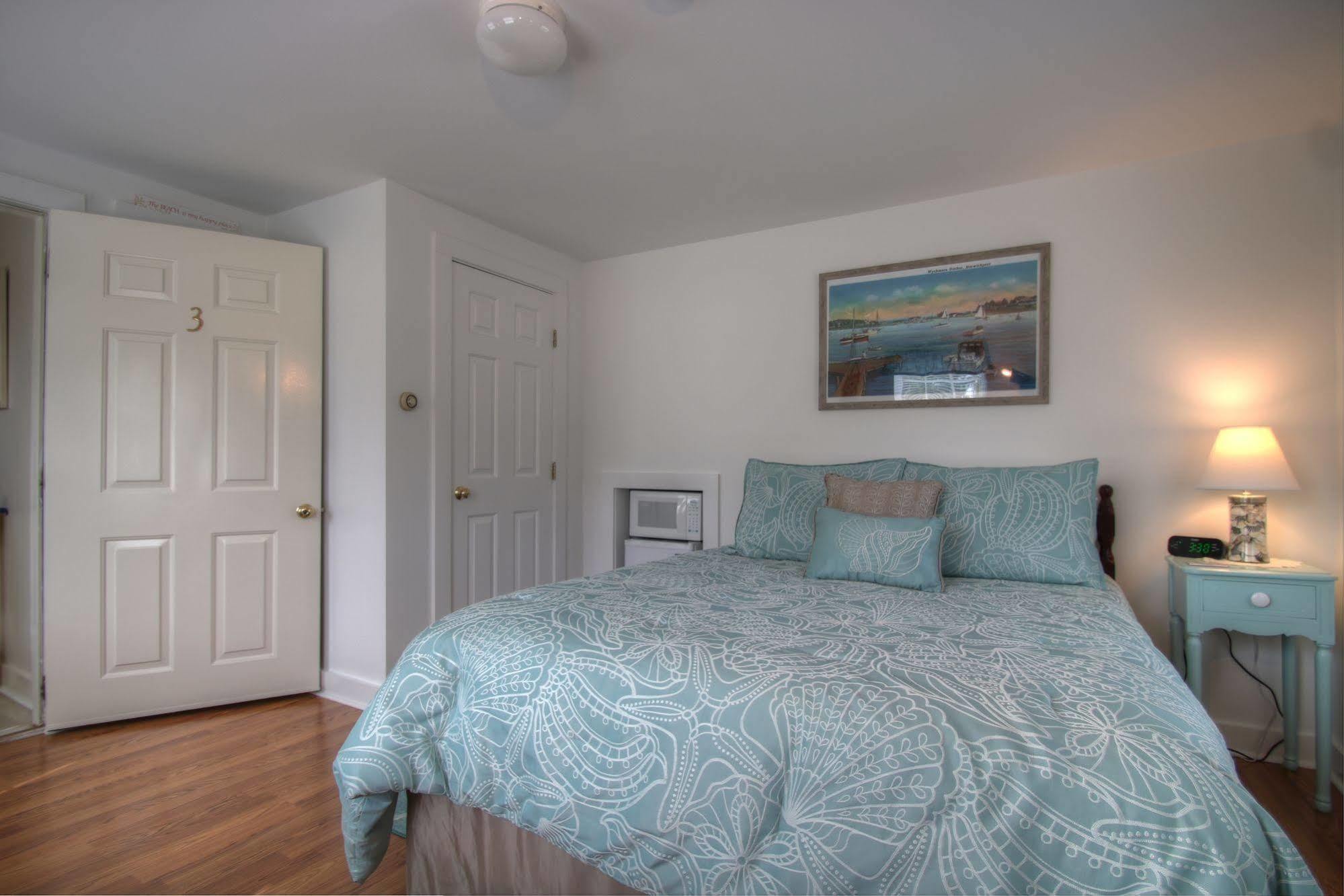 The Tern Inn Bed & Breakfast And Cottages West Harwich エクステリア 写真