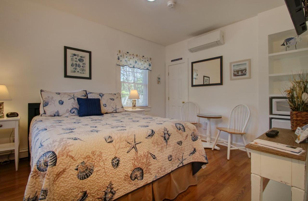 The Tern Inn Bed & Breakfast And Cottages West Harwich エクステリア 写真