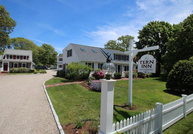 The Tern Inn Bed & Breakfast And Cottages West Harwich エクステリア 写真