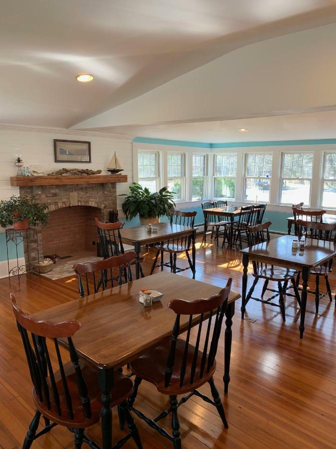 The Tern Inn Bed & Breakfast And Cottages West Harwich エクステリア 写真