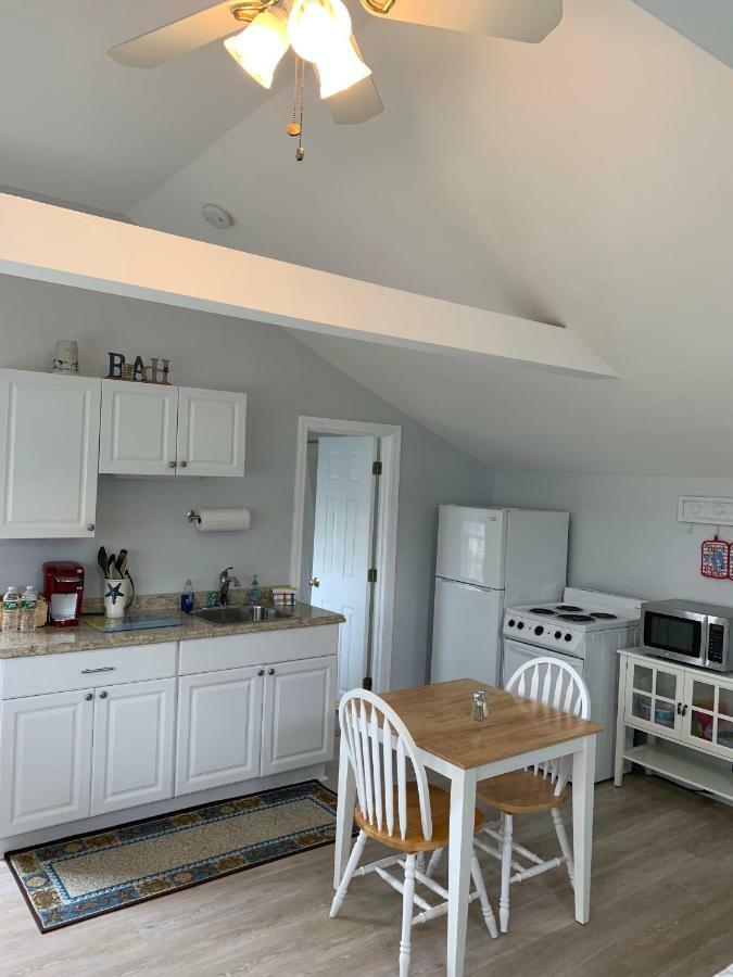 The Tern Inn Bed & Breakfast And Cottages West Harwich エクステリア 写真