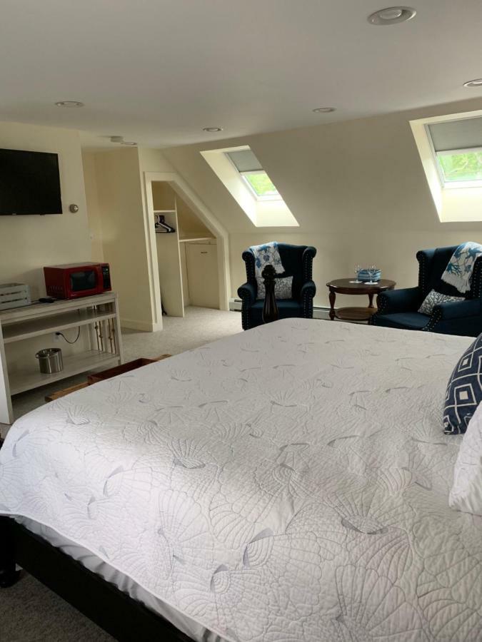 The Tern Inn Bed & Breakfast And Cottages West Harwich エクステリア 写真